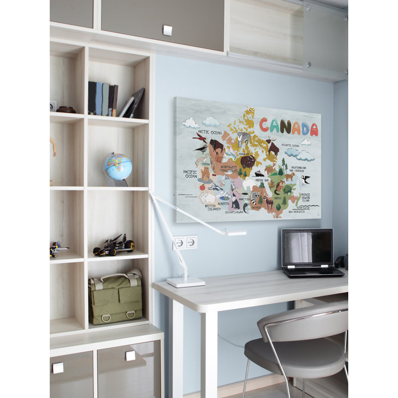Chaisson «Cloudy Canadian Map», reproduction sur toile tendue, H 24 po x l 36 po x P 1,5 po