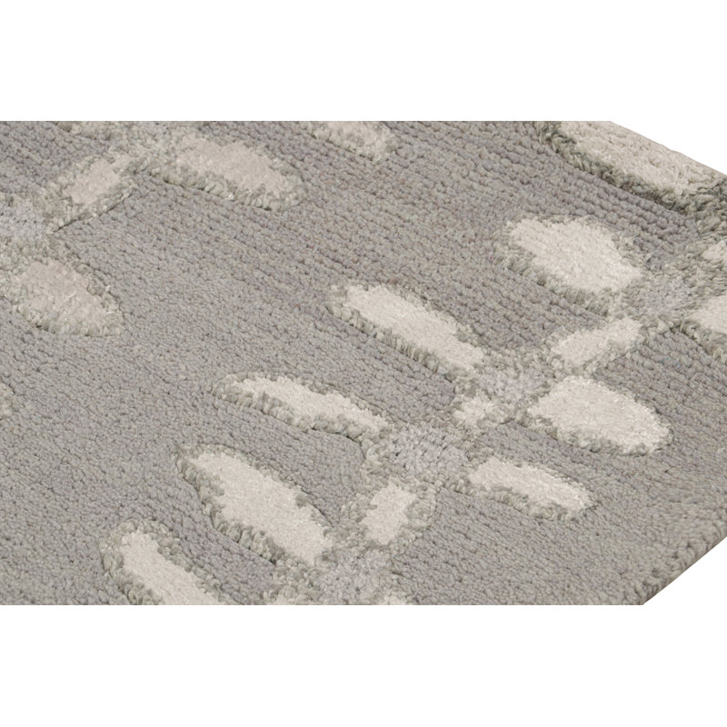 Rug & Kilim’S Scandinavian Runner Rug In Silver-Gray Tones With Floral Patterns, Rectangle 5' x 7'
