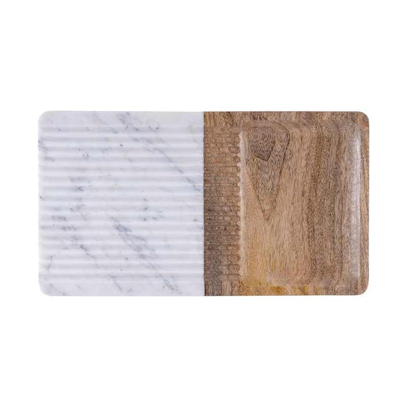 Plateau rainuré en bois et marbre blanc