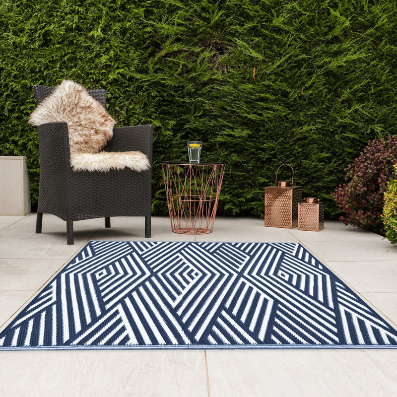 Geometric 120cm X 170cm Indoor / Outdoor Area Rug