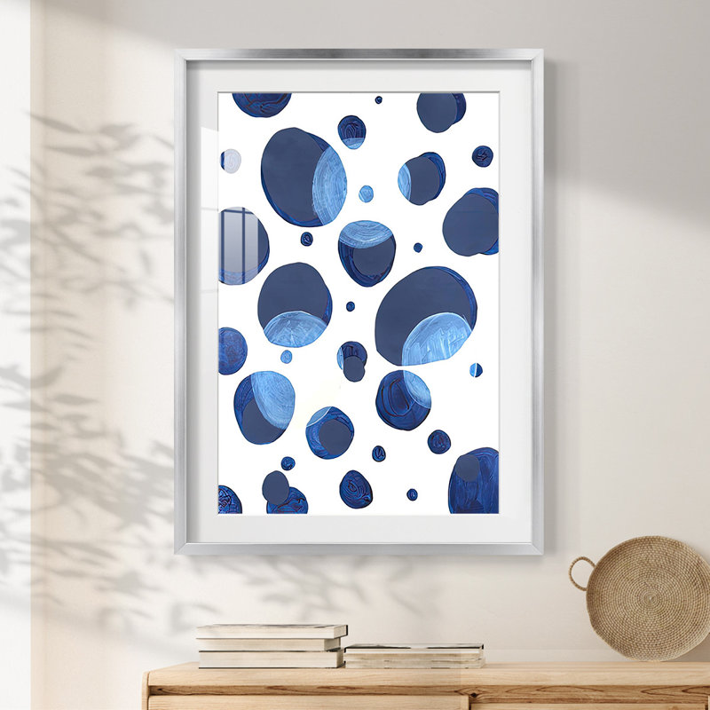 Ultramarine Orbs III - Impression encadrée, H 28,5 po x l 20,5 po, Argent argent