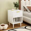 Table de chevet blanche moderne de 22,83 po de hauteur avec un tiroir et une tablette ouverte, or - poignée décorative, idéale pour la décoration de chambre à coucher