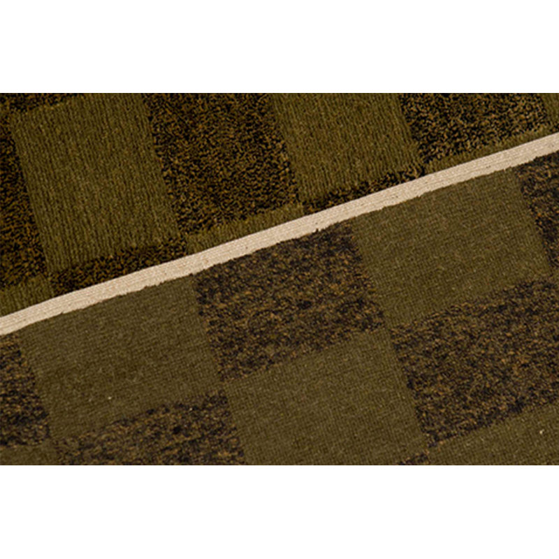 Tapis vert et brun noué à la main de haute qualité