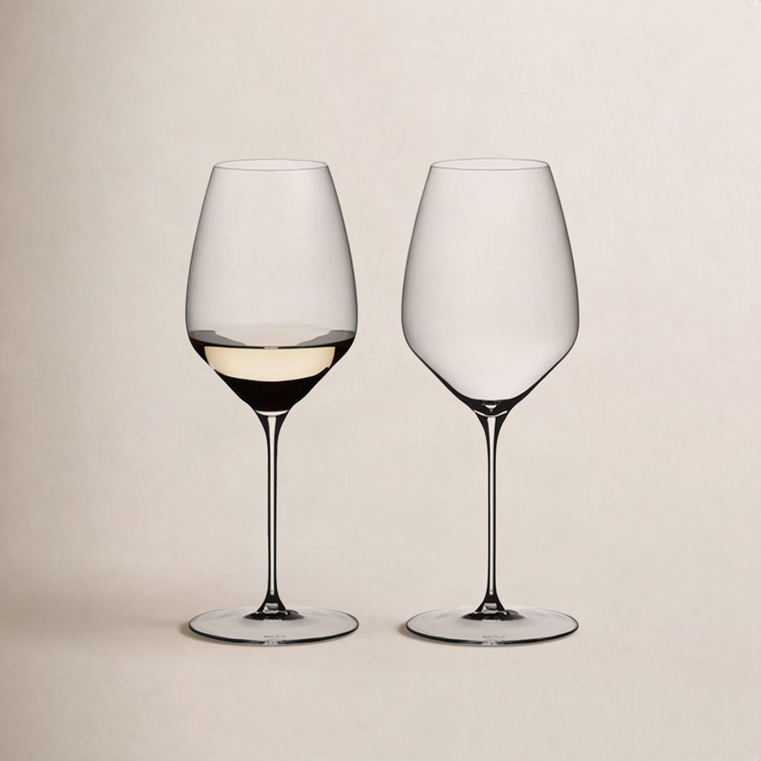 Veloce White Wine Glass
