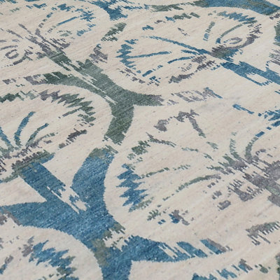 Dazzle Floral Area Rug in Blue