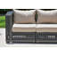 Chaise de patio avec coussins