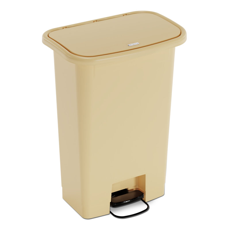 Poubelle à pédale en plastique, Beige, H 20 po x l 19 po x P 13 po, 8