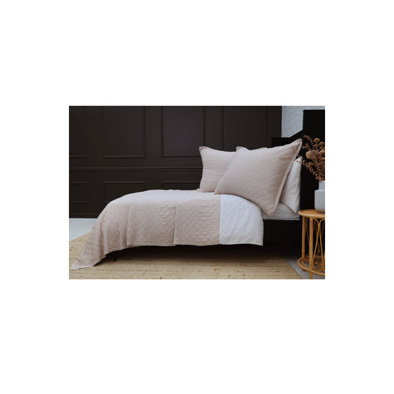 Monaco Coverlet, Sand, King Coverlet/Bedspread