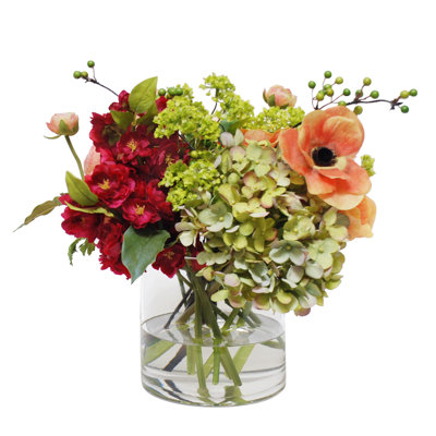 Wire Arrangement in Vase