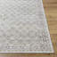 Tapis traditionnel lavable en machine Our PNW Home x Livabliss Rainier-283174392