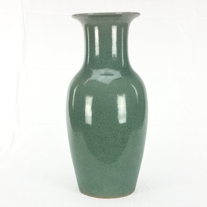 Vase de table en porcelaine Giusti, H 36 po x l 14 po x P 14 po