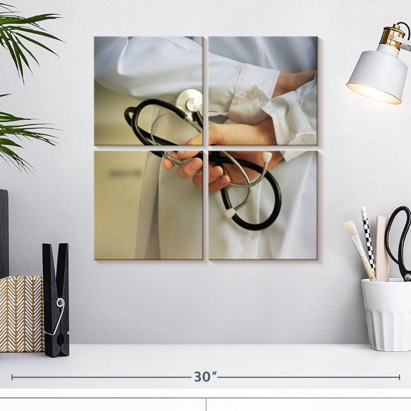 Alcaraz, médecin avec stéthoscope, H 18 po x l 18 po