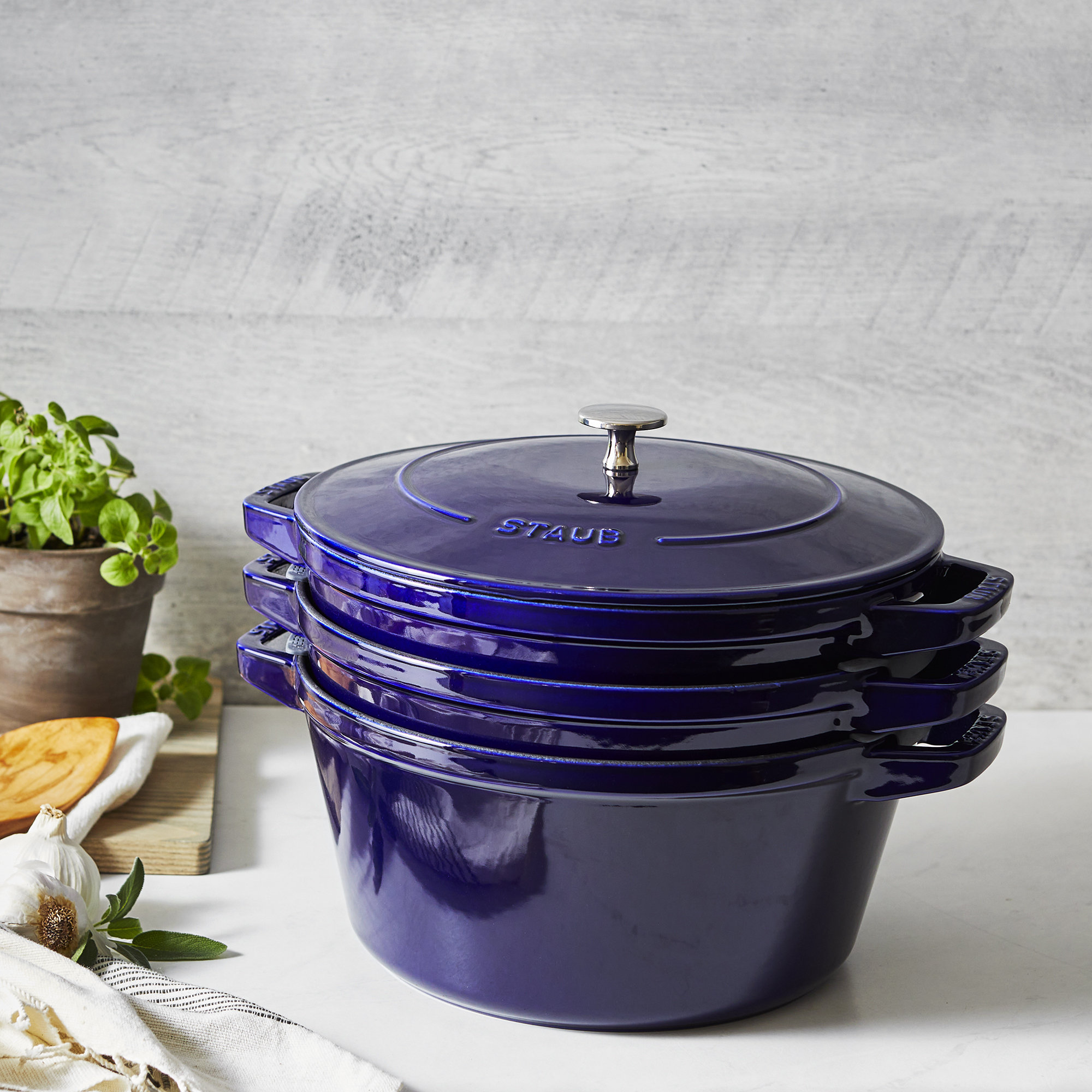 La Cocotte Stackable Set Large, Cast Iron, Dark Blue