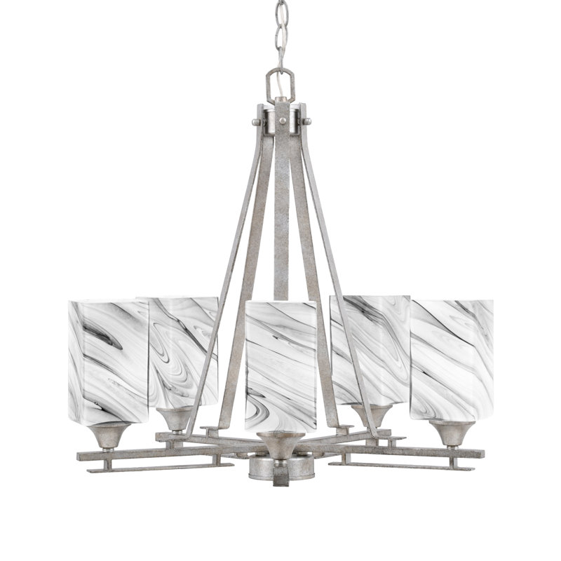 Lustre 5 lumières Uptowne illustré en finition argent vieilli avec verre tourbillon onyx carré de 3,5 po