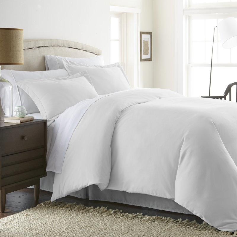 Ensemble de housse de couette en microfibre très douce Simply Soft™, Blanc, Housse de couette très grand et 2 taies