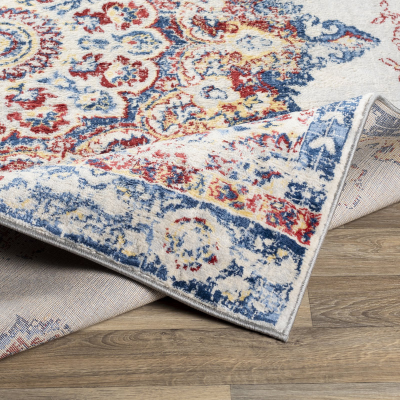 Amanah Oriental Indoor Rug, Rectangle 2' x 3'