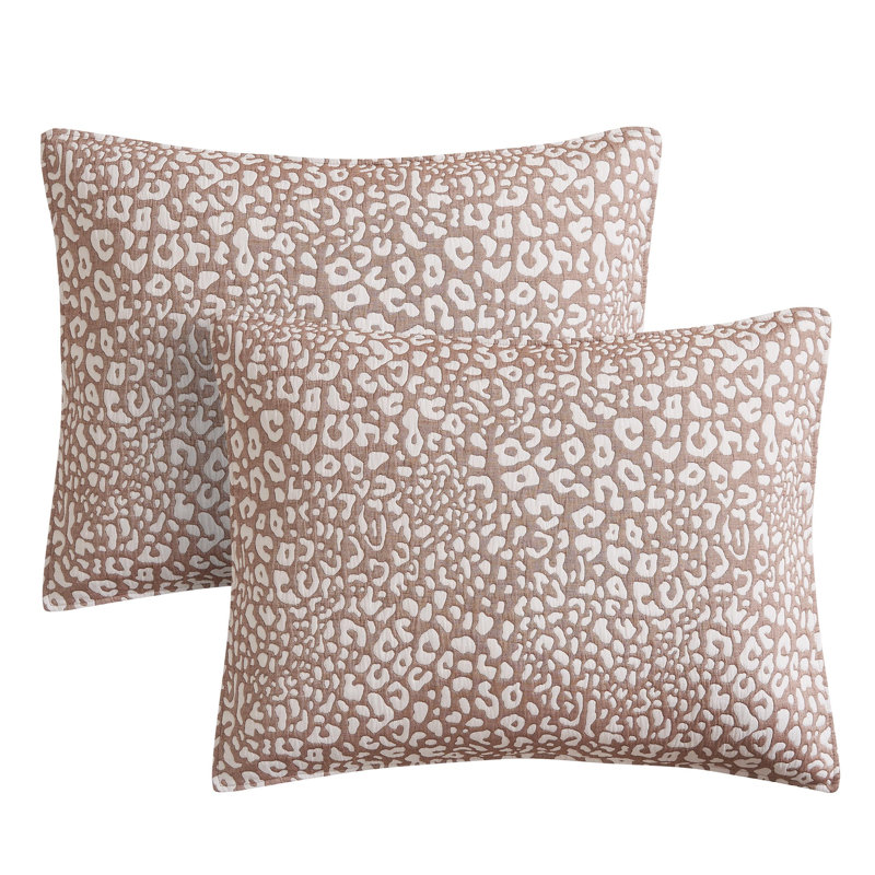 DESIGN STUDIO Leopard Cocoa 3-Piece All-Season Soft Matelasse Jacquard Reversible Cotton Blend Quilt Set