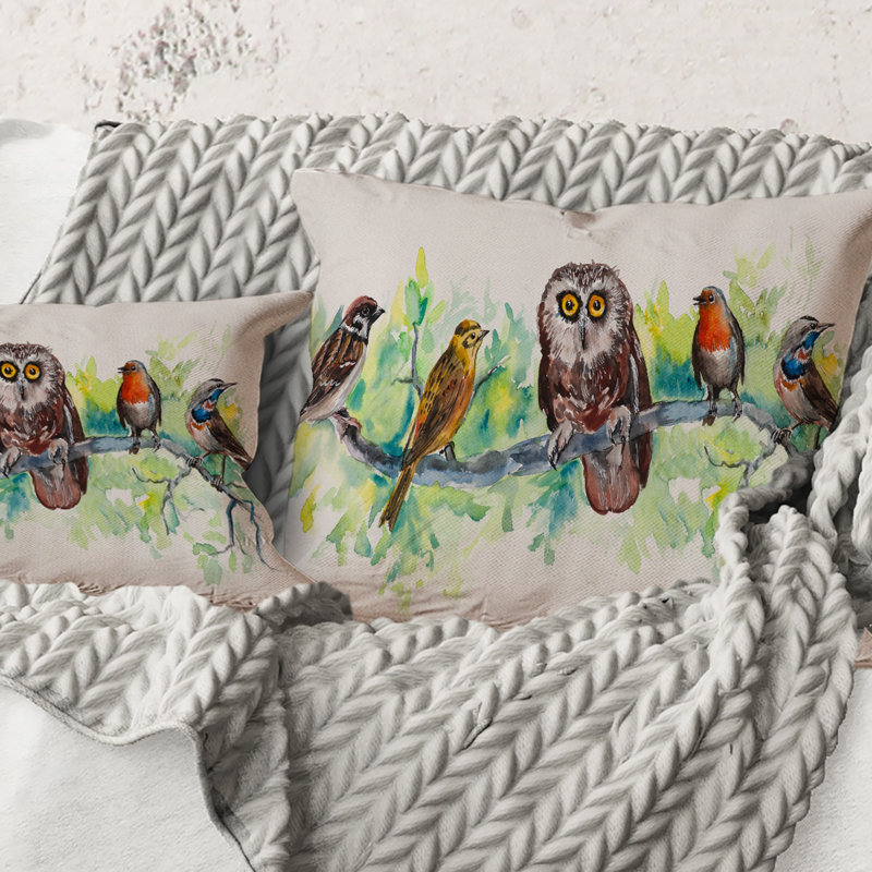 Carré, hibou sur une branche avec des amis oiseaux - coussin décoratif imprimé traditionnel, 16" x 16"