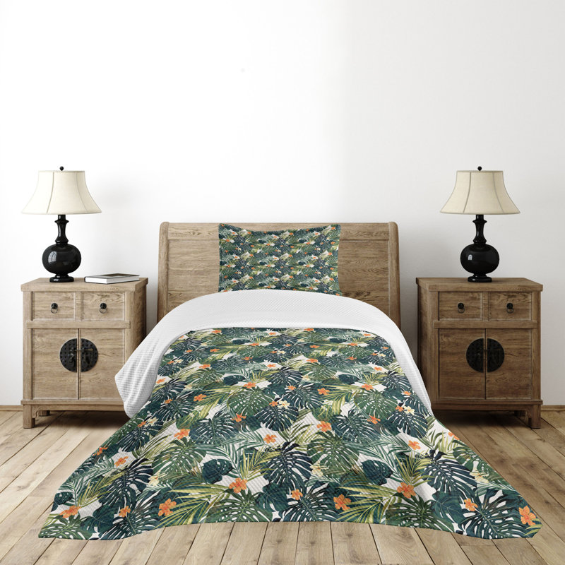 White Quilted Twin Bedspread Set with Pillow Sham