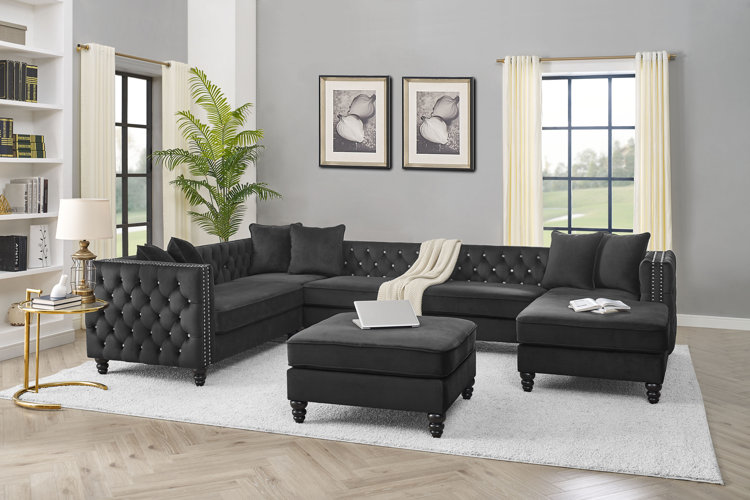 Top Large / Oversized (Width over 118") Black Sectionals