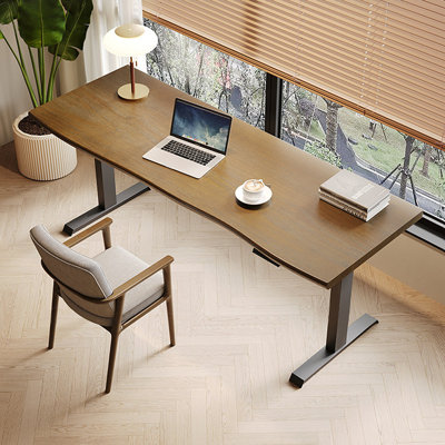 Bureau rectangulaire brun en bois massif