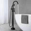 Robinet de baignoire fixé au sol
