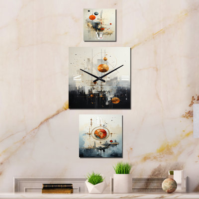 Haricleea Wall Clock