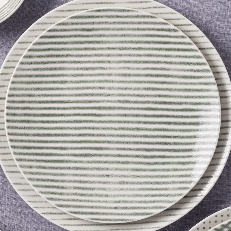 Assiettes à salade - hamac Noritake - 9-1 / 2 po, Vert