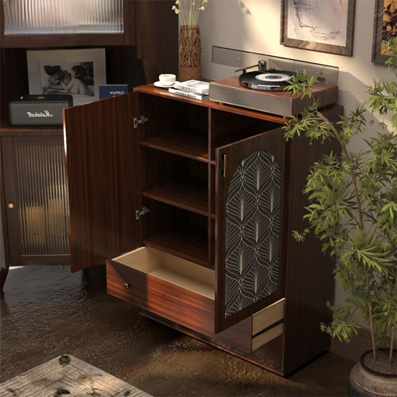 Armoire de rangement en pin avec tablettes