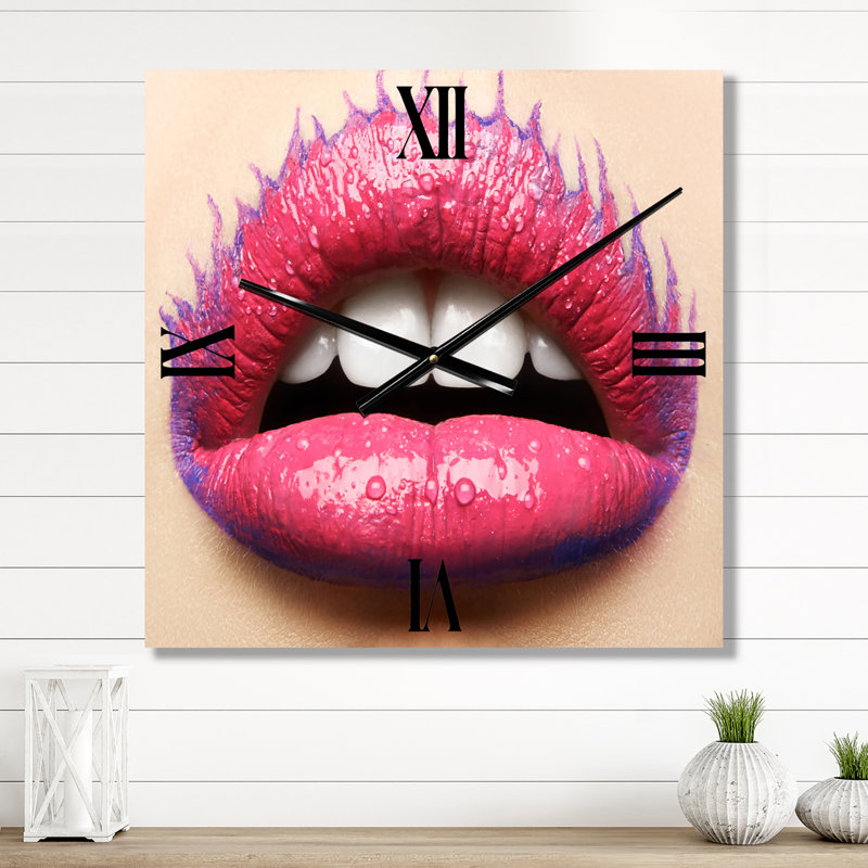 Horloge murale, Petit
