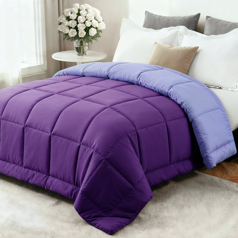 Goose Down Alternative Comforter – All Season, Warm & Lightweight, Ultra Soft Fluffy Duvet Insert (Twin/Queen/King/Cal King)