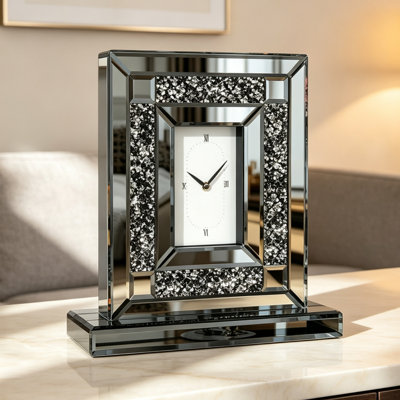 Jeni Modern Decorative Small Tabletop Clock