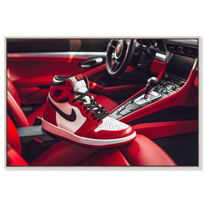 Toile rouge Sneaker par Art Remedy