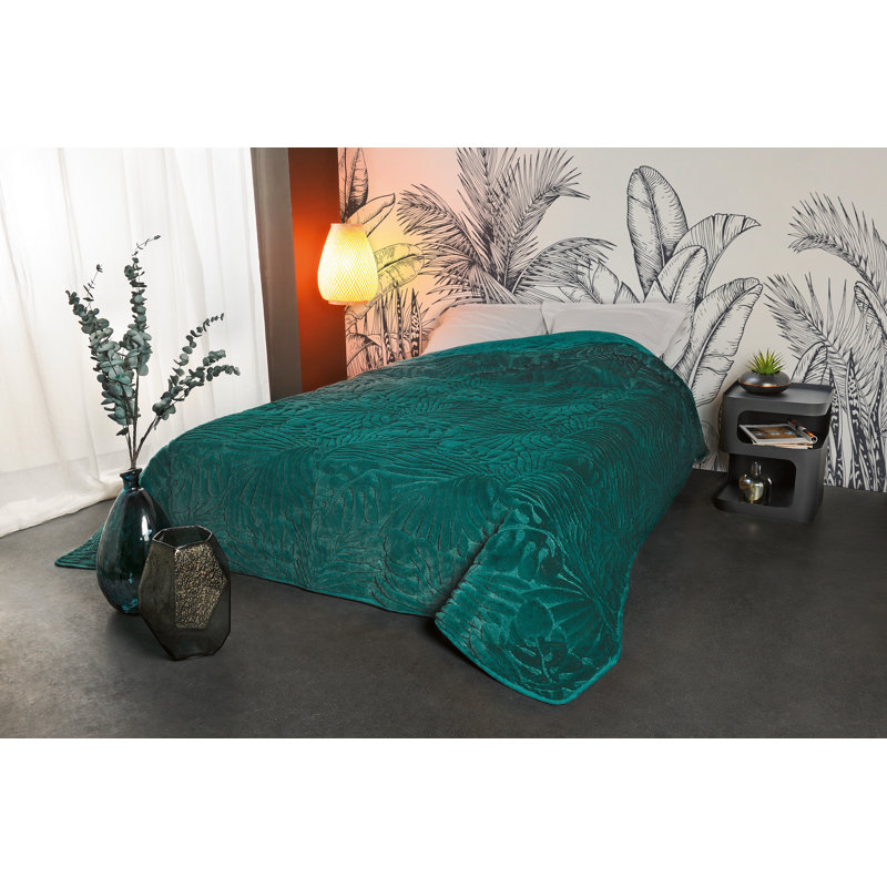 Volga Solid Colour Bedspread, Green