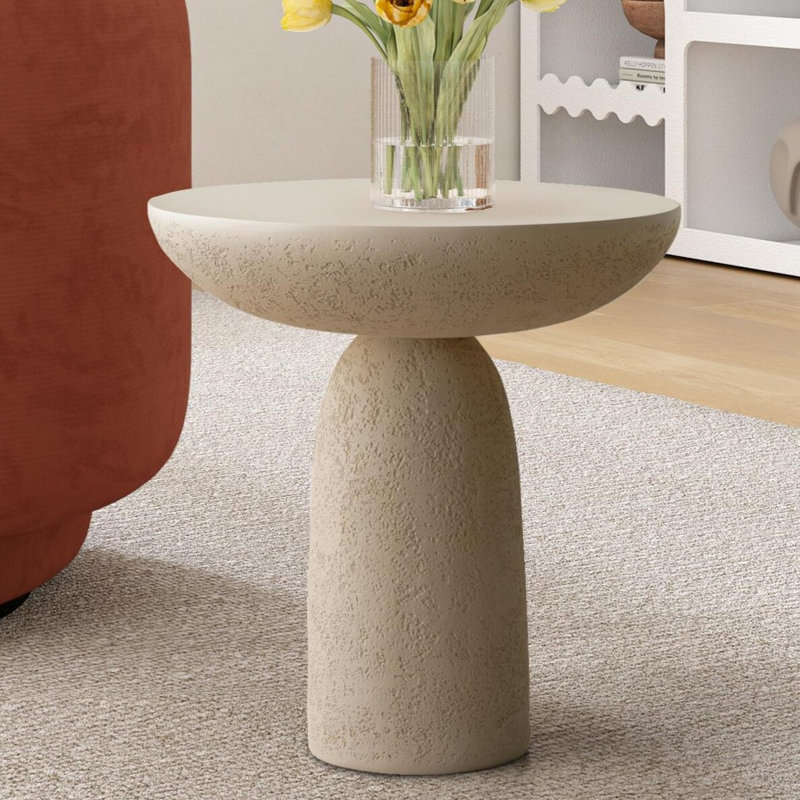 Fiberglass Mushroom-Shaped Accent Table, Ivoire ivoire