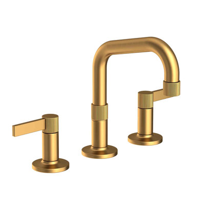 Pardees Widespread Bathroom Faucet with Drain Assembly