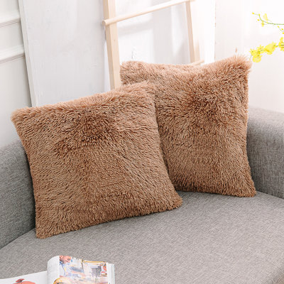Housse de coussin carrée en fausse fourrure