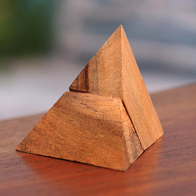 Casse-tête décoratif pyramide Chinazom