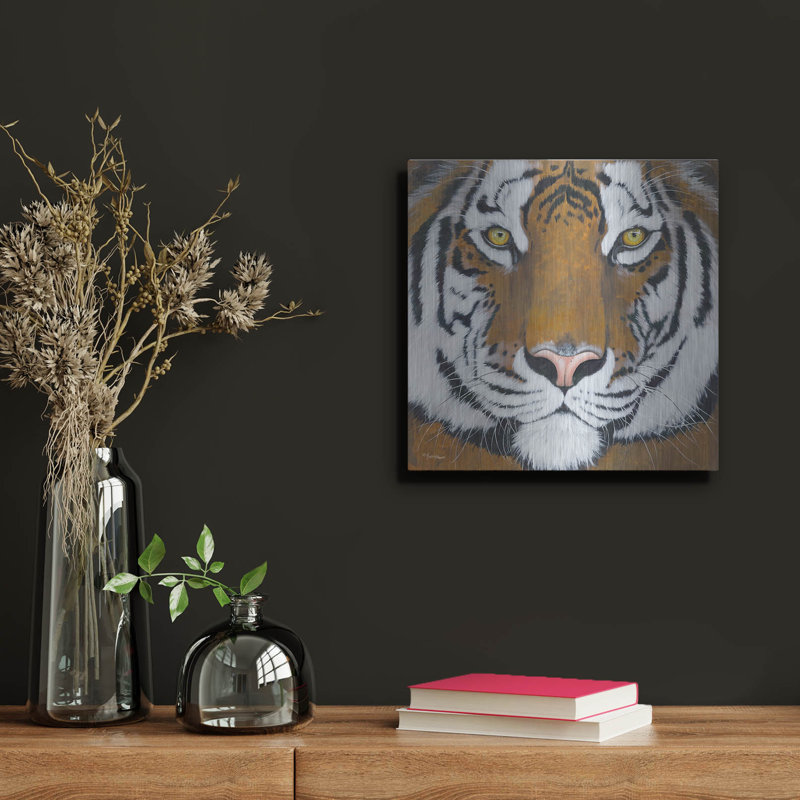 «Tiger Gaze» par Britt Hallowell, H 12 po x l 12 po
