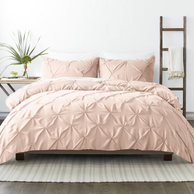 Pinch Pleat Textured Duvet Cover Set
