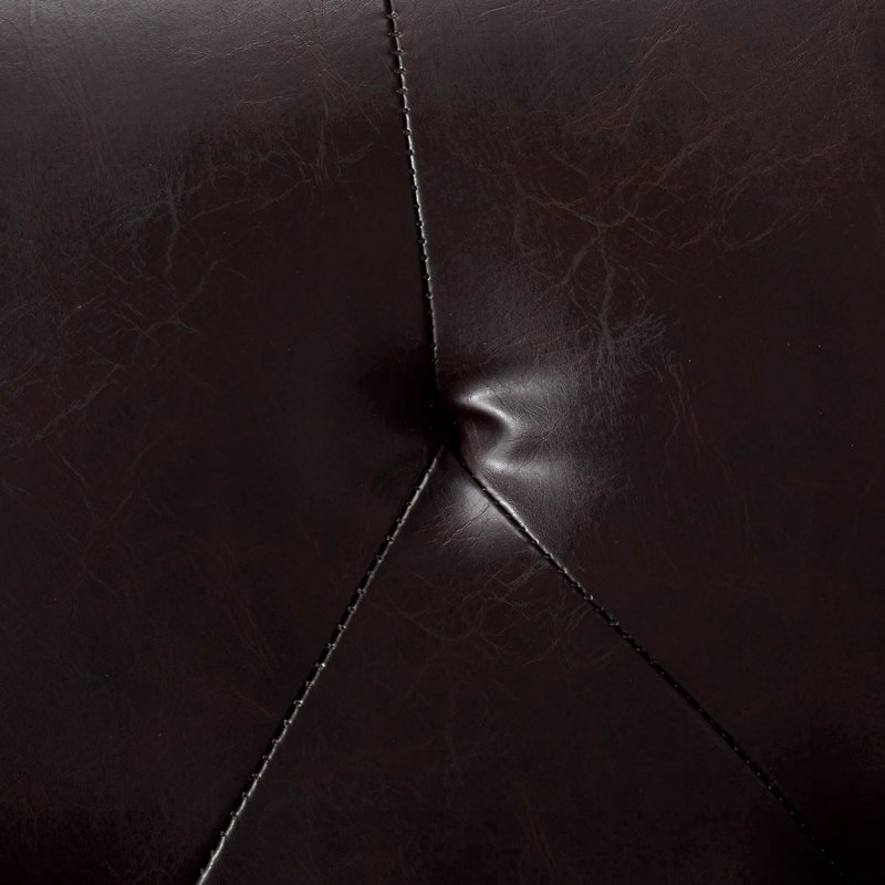 CHAISE CLUB