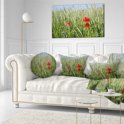 Coussin lombaire imprimé avec coquelicots