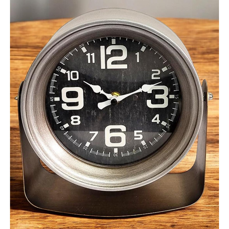 Modern & Contemporary Numerical Metal Quartz Movement / Crystal Tabletop Clock Silver