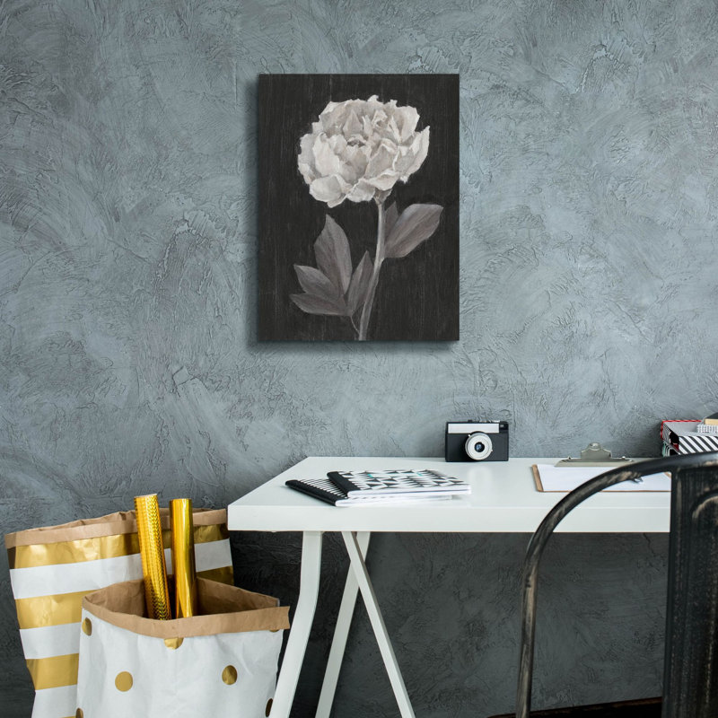 «Black and White Flowers 4» par Ethan Harper, art mural sur toile