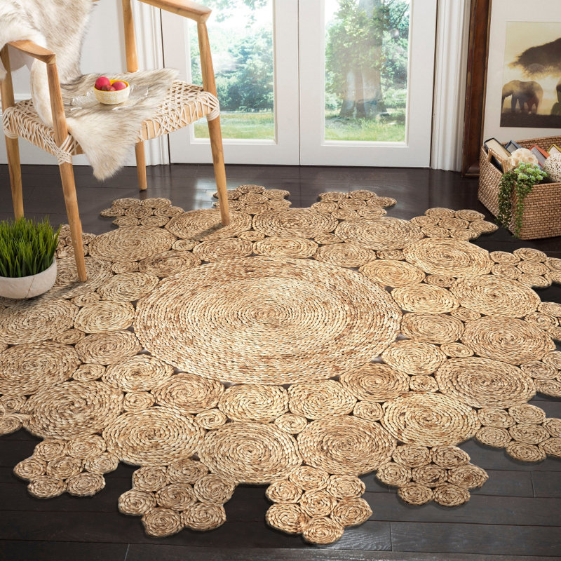 Aiesha Hand Braided Indoor Rug, Round 7'6"