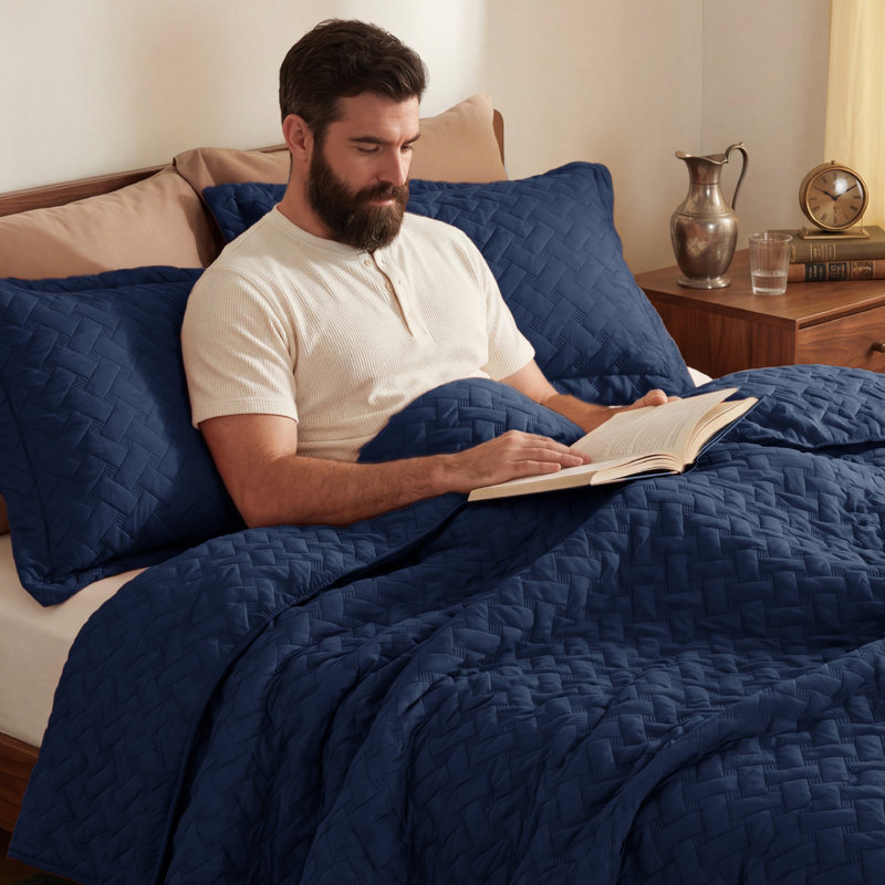 Best Seller Quilted Blanket - Textured Weave Pattern, Airy Lightweight Bed Covering,85gsm, Queen Quilt + 2 Standard Shams