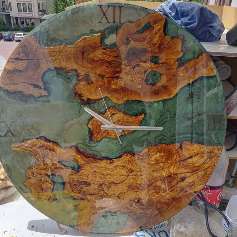Horloge murale en bois, H 10 po x l 10 po x P 2 po