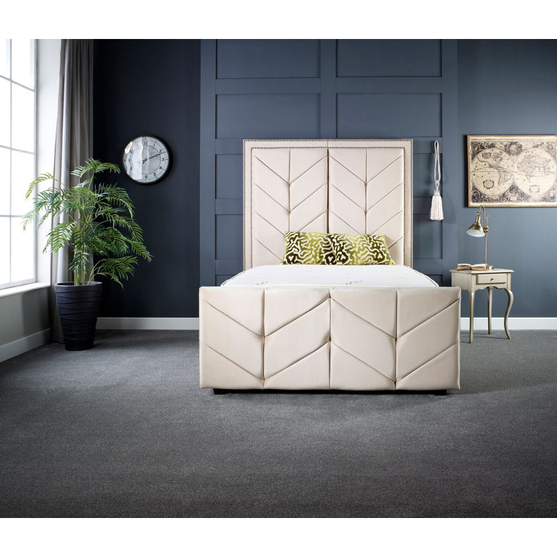 Aminna Upholstered Bed, Super King (6')