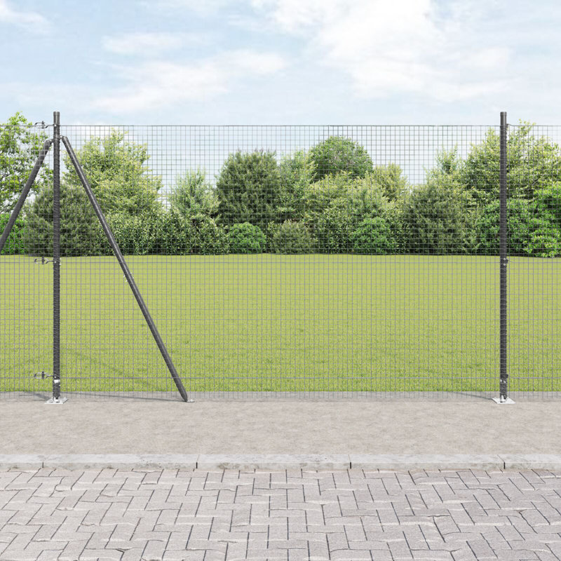 140cm H x 1000cm W Metal Border Fencing