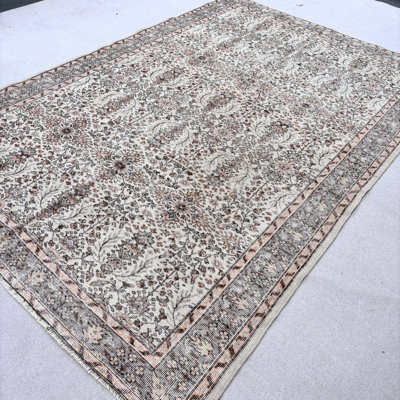 Vintage Wool Patchwork Rug, 82.7x122.8 Inch Beige Oversize Rug